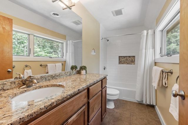 78 Carroll Dr, Carlisle, MA 01741