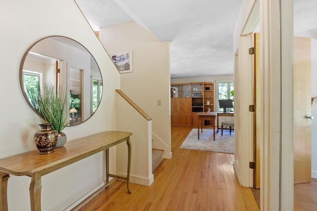 78 Carroll Dr, Carlisle, MA 01741