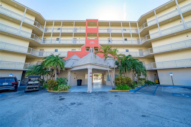 8290 Lake Dr 541, Doral, FL 33166