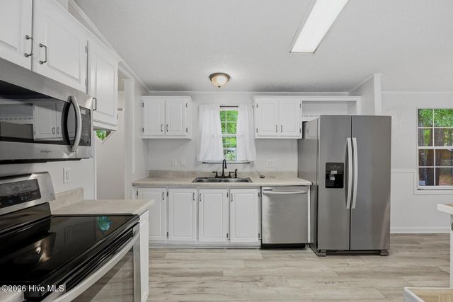 7821 Niffer Lane, Wilmington, NC 28412
