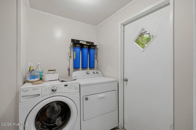 7821 Niffer Lane, Wilmington, NC 28412