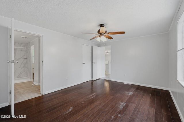7821 Niffer Lane, Wilmington, NC 28412