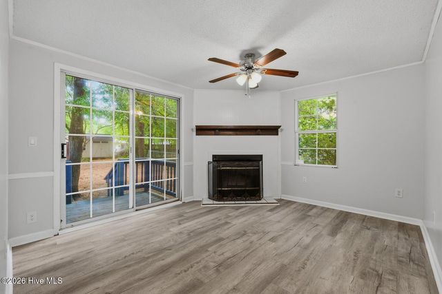 7821 Niffer Lane, Wilmington, NC 28412