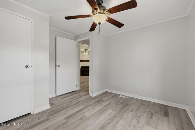 7821 Niffer Lane, Wilmington, NC 28412
