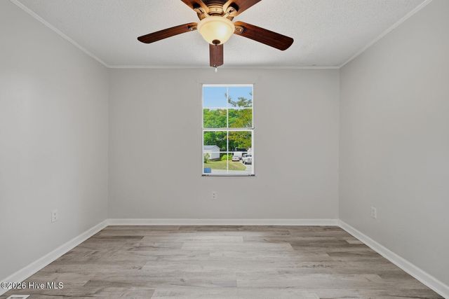 7821 Niffer Lane, Wilmington, NC 28412
