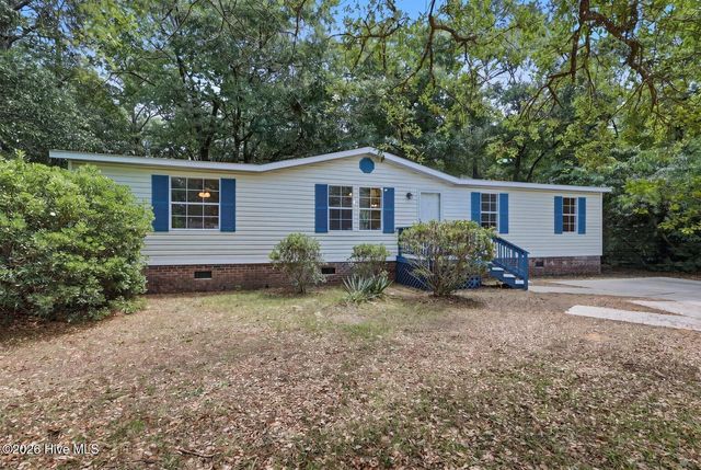 7821 Niffer Lane, Wilmington, NC 28412