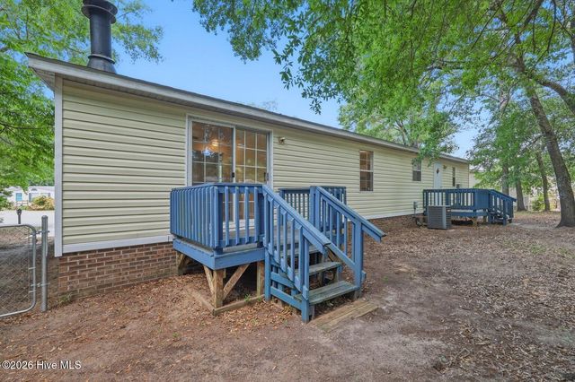 7821 Niffer Lane, Wilmington, NC 28412
