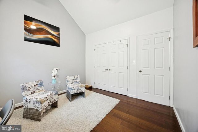 5-B HILLVIEW CIR, Lansdowne, PA 19050