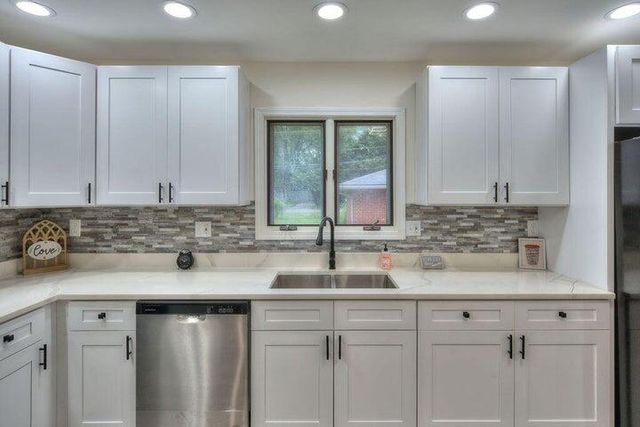 2956 Joann Street, Portage, IN 46368