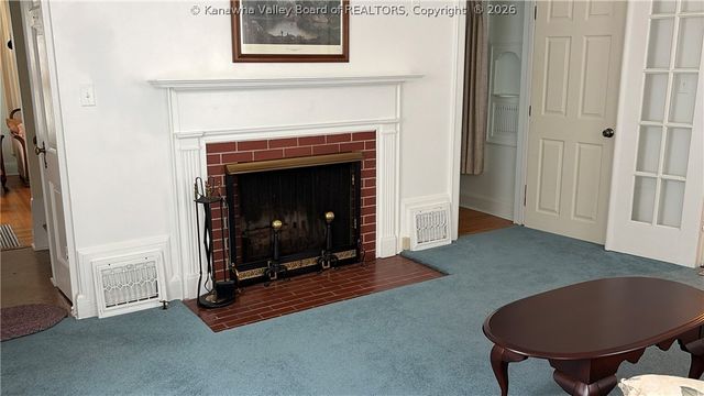 3604 Staunton Avenue Se, Charleston, WV 25304