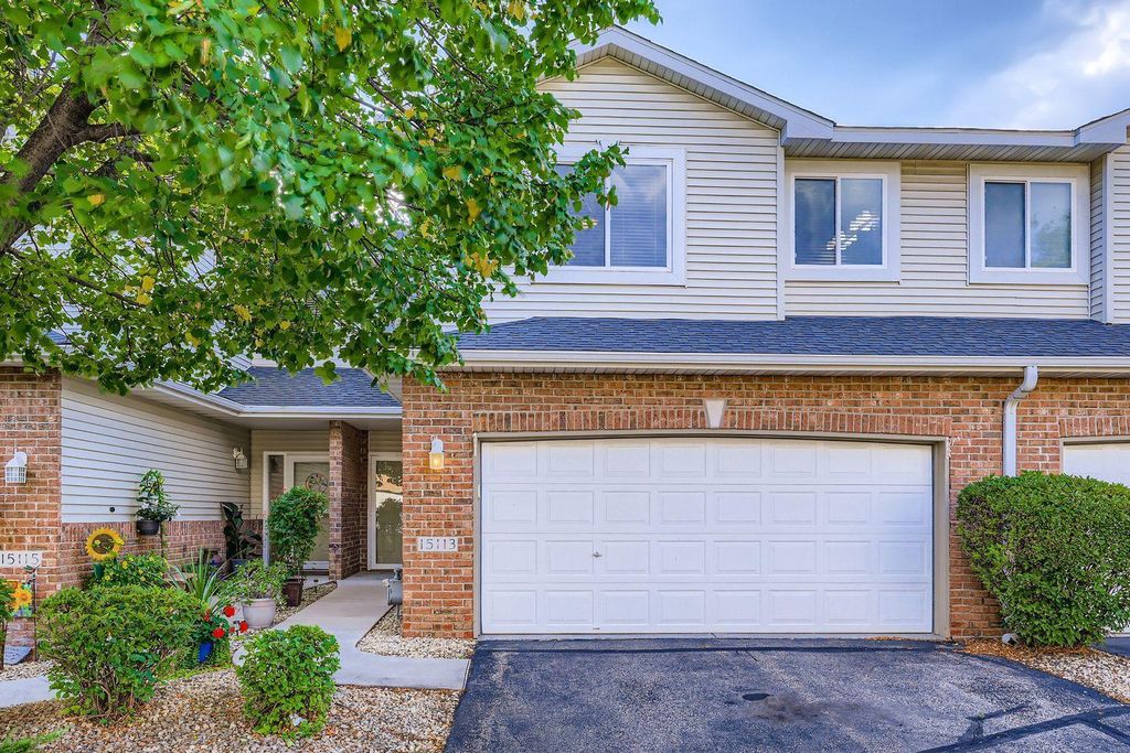 15113 Cimarron Way, Rosemount, MN 55068