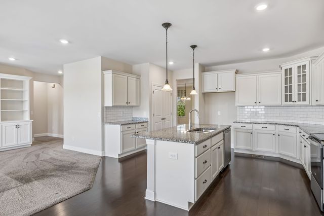 1363 Greenstone Ln, Nashville, TN 37221