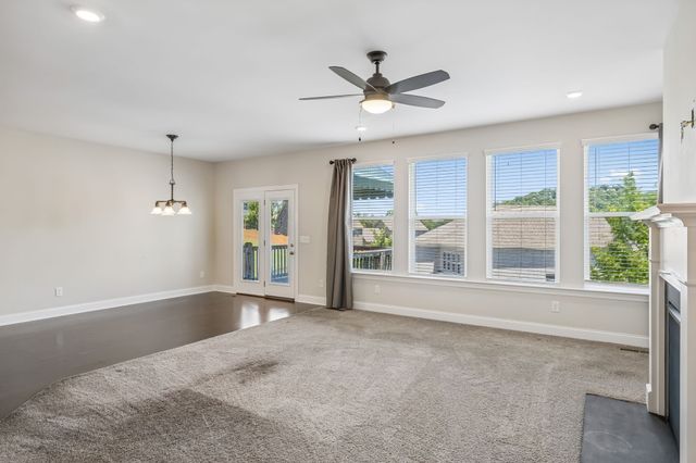 1363 Greenstone Ln, Nashville, TN 37221