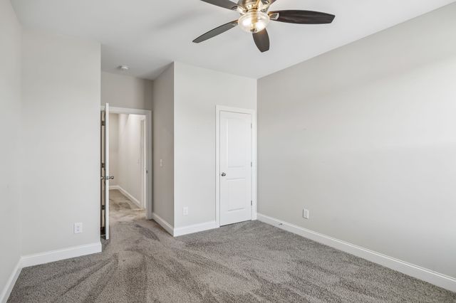 1363 Greenstone Ln, Nashville, TN 37221