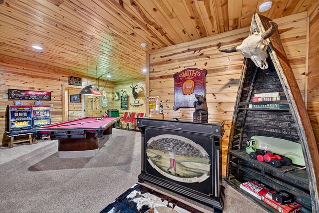 1579 Mangums Trail, Blue Ridge, GA 30513