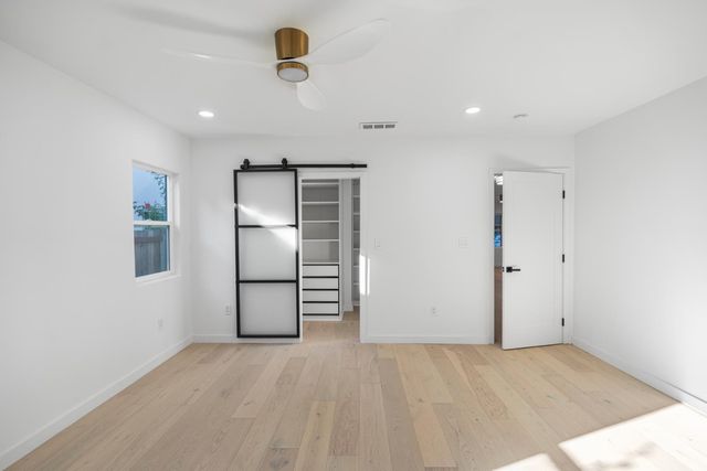 1640 9th Ave, Sacramento, CA 95818