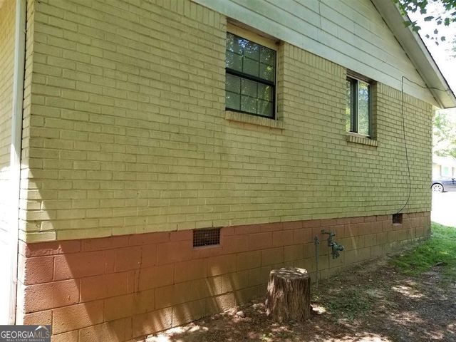 81 Royce Drive, Jonesboro, GA 30238