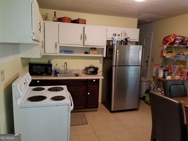 81 Royce Drive, Jonesboro, GA 30238