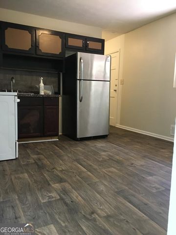 81 Royce Drive, Jonesboro, GA 30238