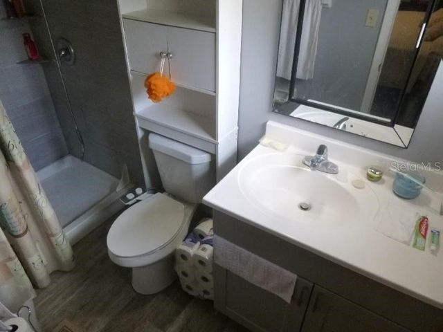 528 CENTRAL AVENUE, Frostproof, FL 33843