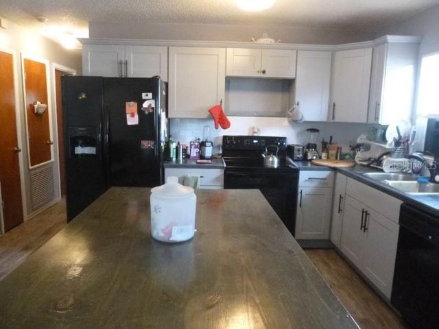 528 CENTRAL AVENUE, Frostproof, FL 33843