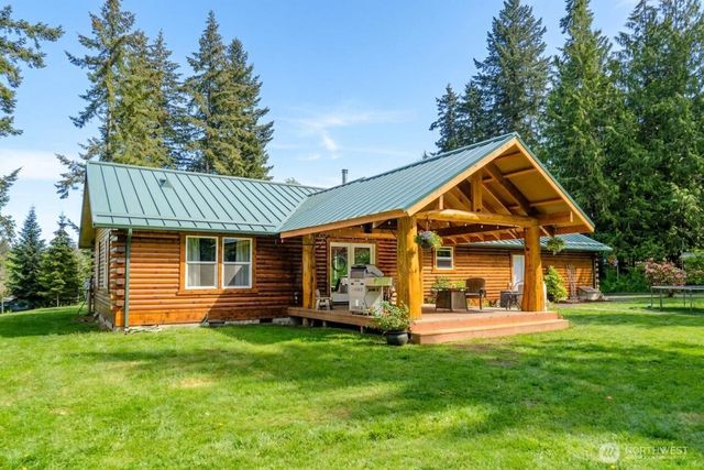 134 Bishop Rd, Port Angeles, WA 98363
