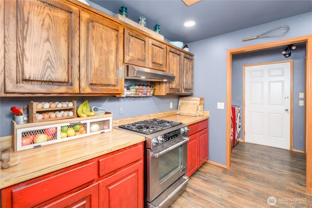 134 Bishop Rd, Port Angeles, WA 98363