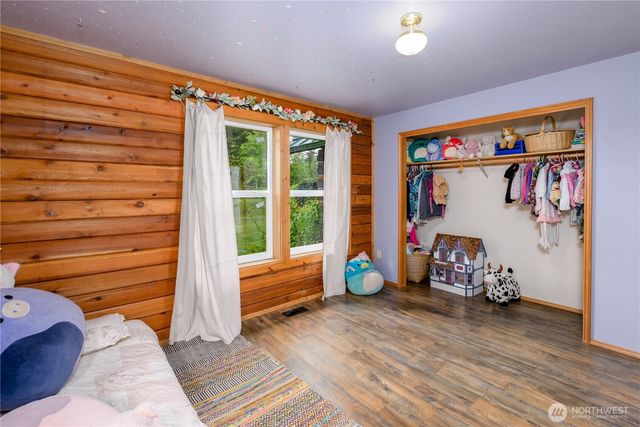 134 Bishop Rd, Port Angeles, WA 98363