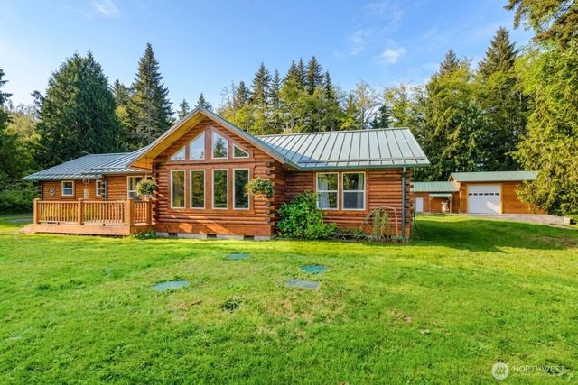 134 Bishop Rd, Port Angeles, WA 98363