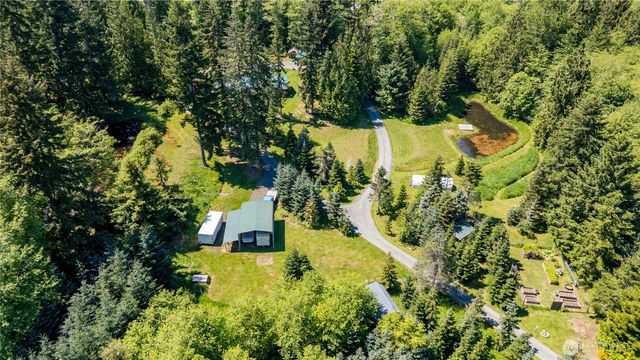 134 Bishop Rd, Port Angeles, WA 98363