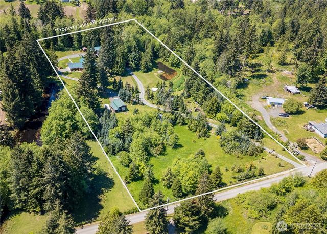 134 Bishop Rd, Port Angeles, WA 98363