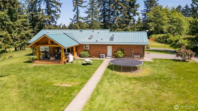 134 Bishop Rd, Port Angeles, WA 98363