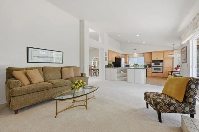 1463 Clark Court, Vista, CA 92081