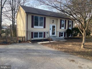 224 LAKE SEVER DR, Winchester, VA 22603