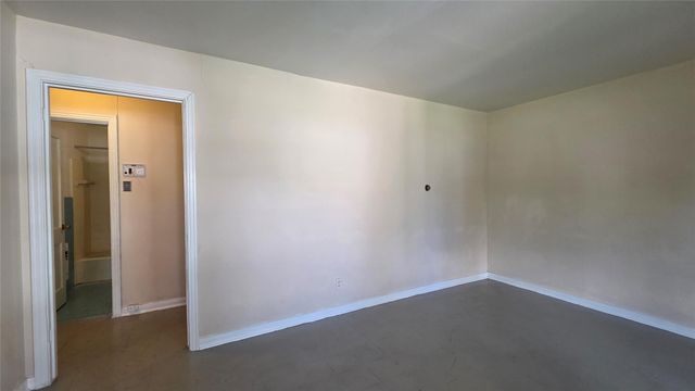 8510 Cowart Street, Houston, TX 77029