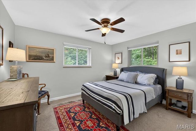 2316 Divot Drive, Crystal Lake Park, MO 63131