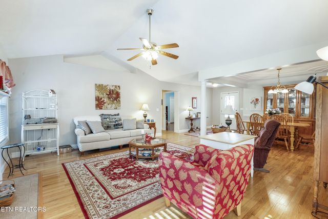 124 Huntington Lane, Heiskell, TN 37754