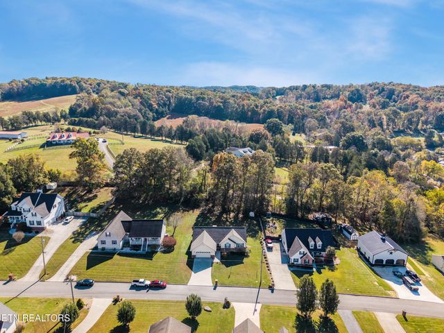 124 Huntington Lane, Heiskell, TN 37754