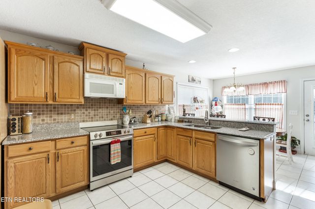 124 Huntington Lane, Heiskell, TN 37754