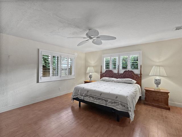 2936 NW 9th Terrace, Wilton Manors, FL 33311