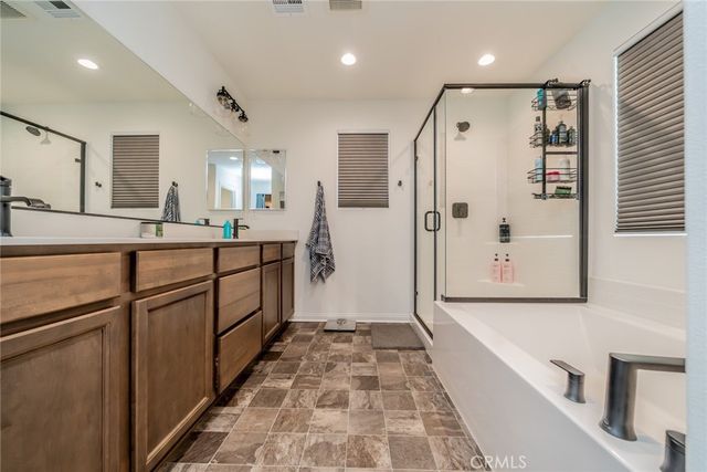 32813 Oakland, Winchester, CA 92596