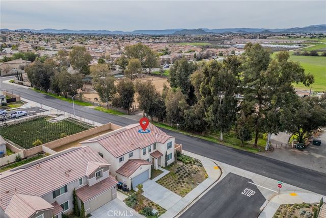 32813 Oakland, Winchester, CA 92596