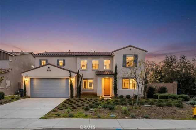 32813 Oakland, Winchester, CA 92596