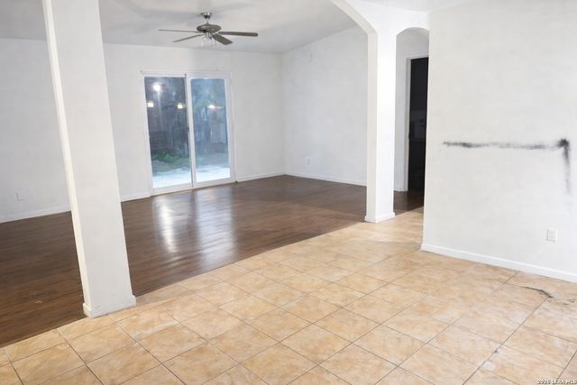 5110 Saint Nicholas, San Antonio, TX 78228