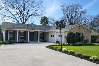 5110 Saint Nicholas, San Antonio, TX 78228