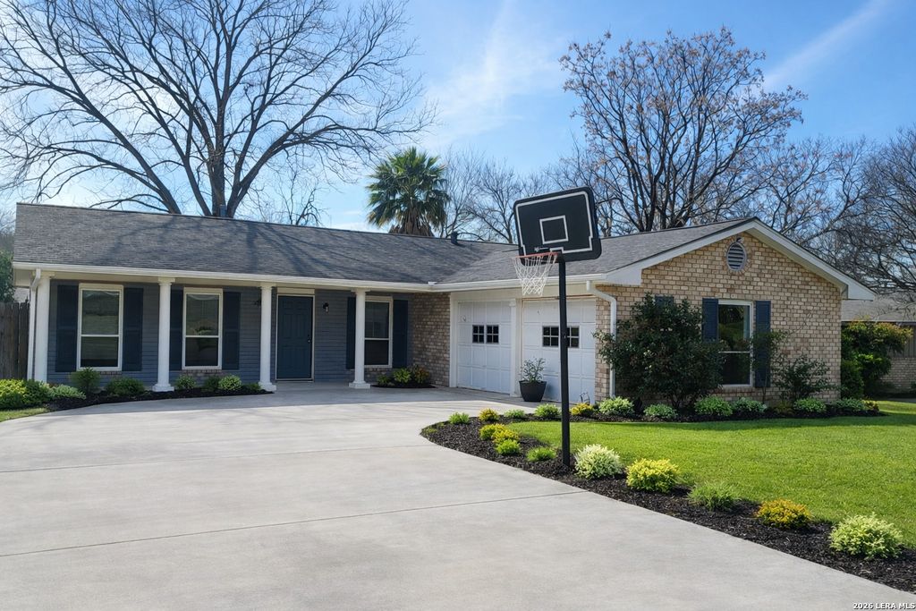 5110 Saint Nicholas, San Antonio, TX 78228