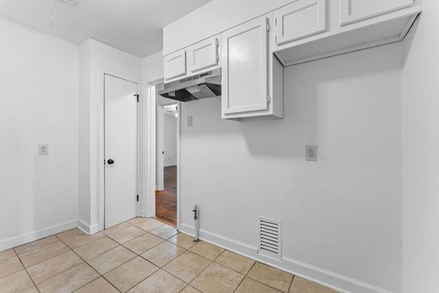 810 INDIAN DR, Memphis, TN 38122