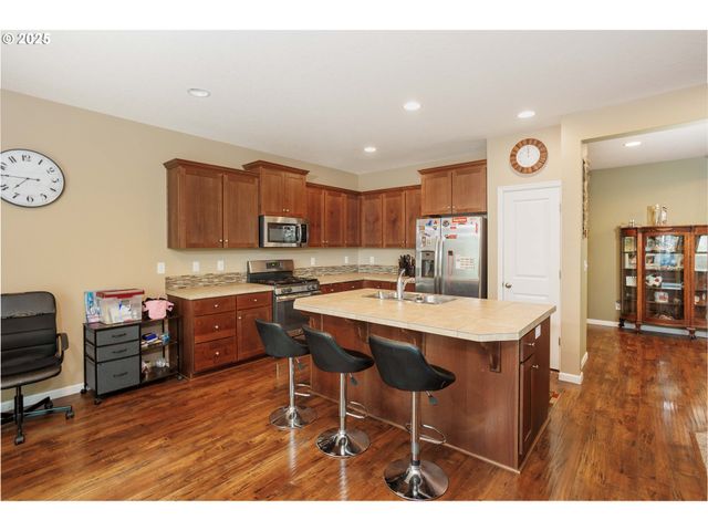 10908 Ne 121ST Ct, Vancouver, WA 98682