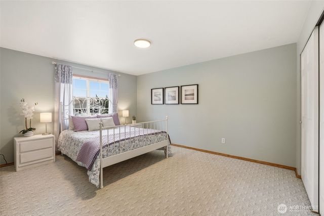 381 Cambrae Drive, Camano Island, WA 98282