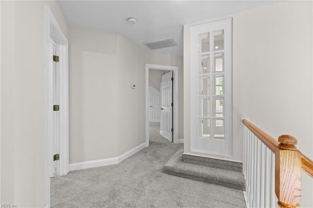 524 Shadow Brooke DR, Chesapeake, VA 23320